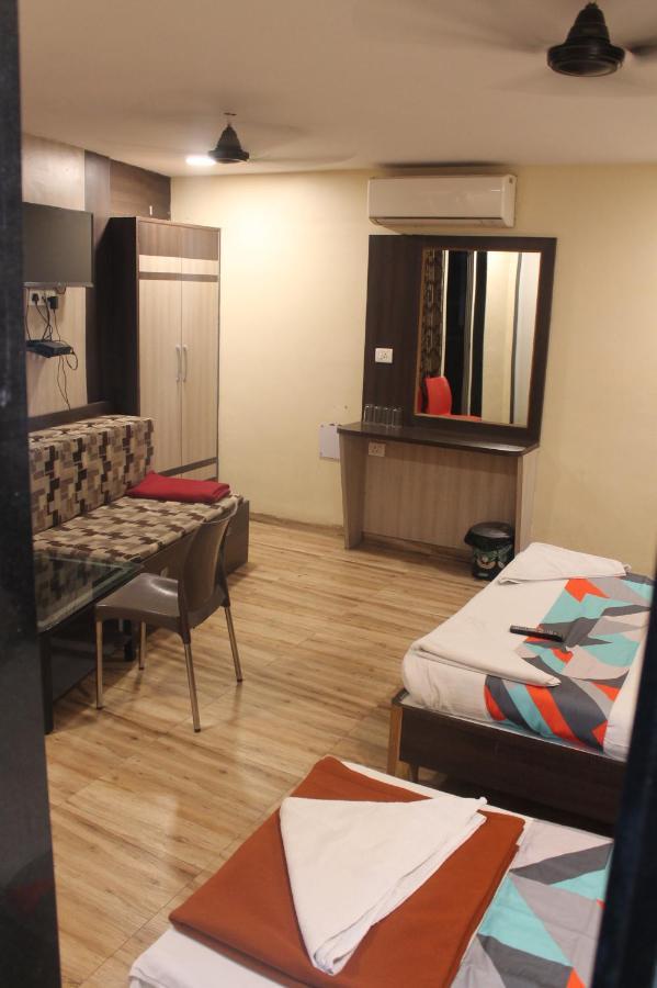 Hotel Mukesh Residency 3*